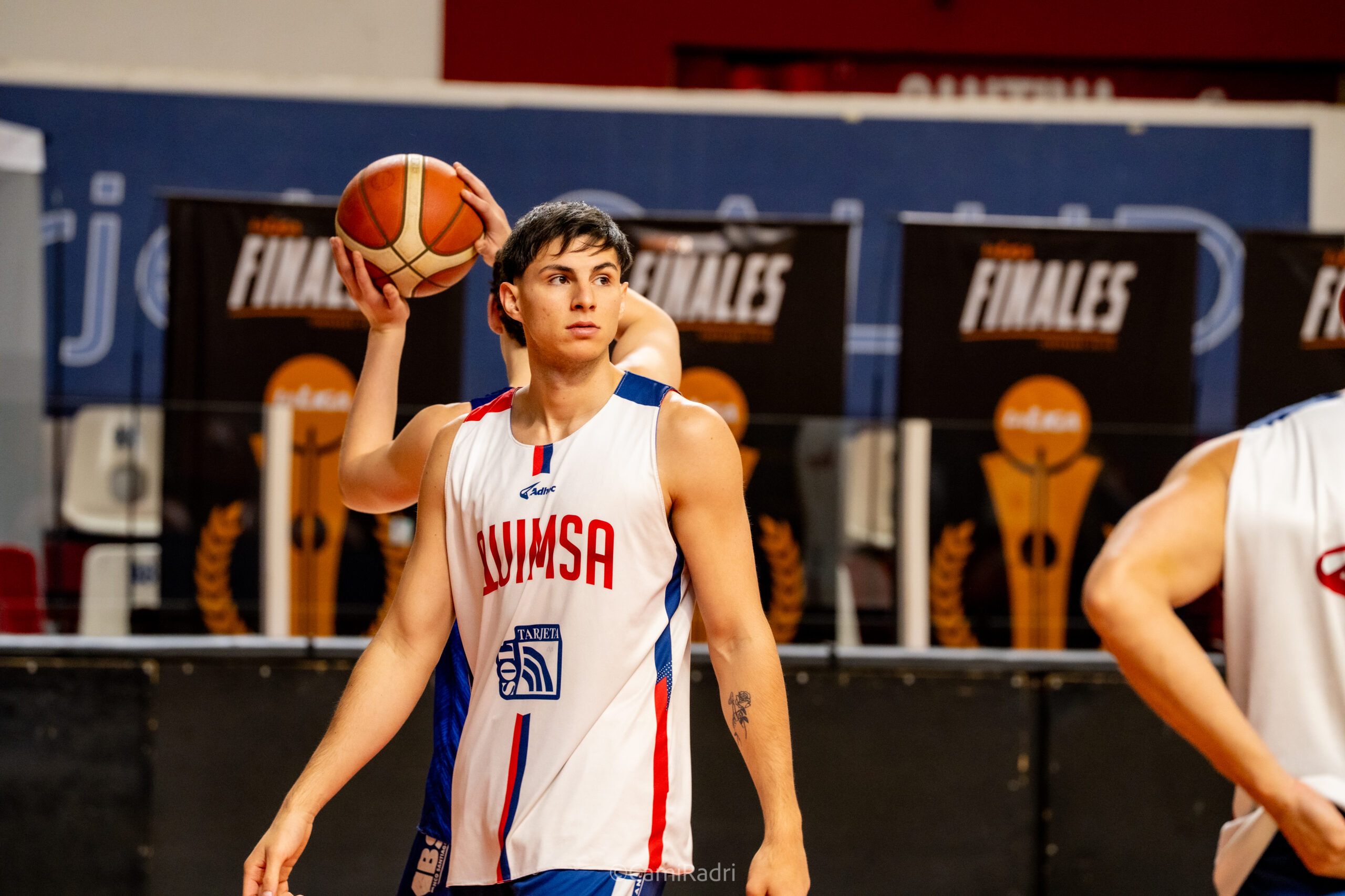 ADC – FINALES_01_OK-12